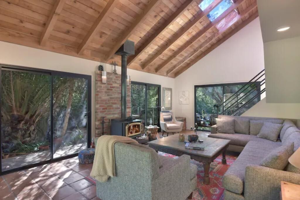 Photo of Bedroom in Old Topanga