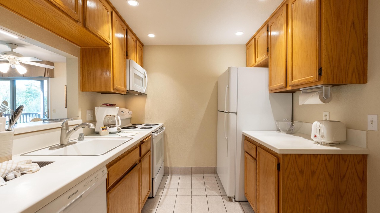 Photo of Kitchen in San Diego Country Estates