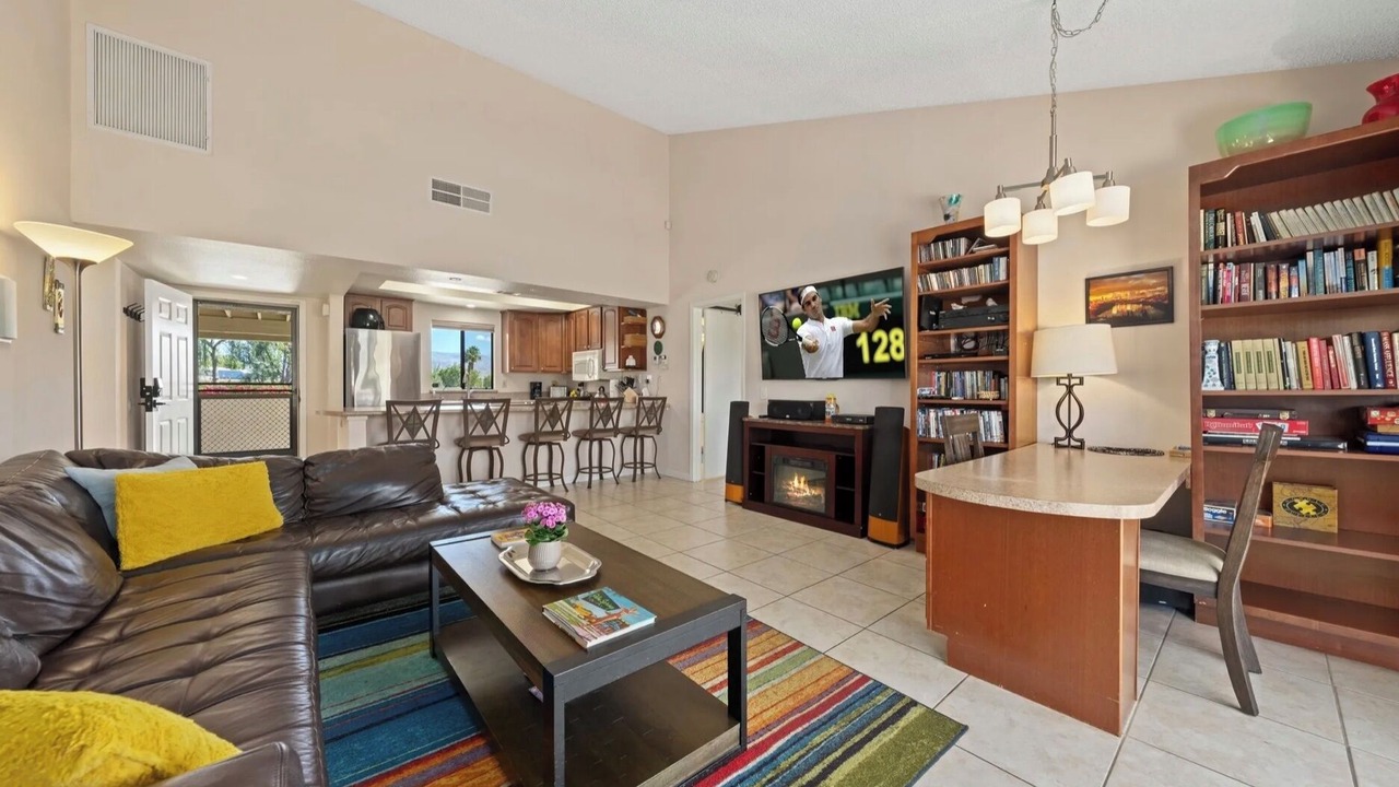 Photo of Livingroom in Palm Desert