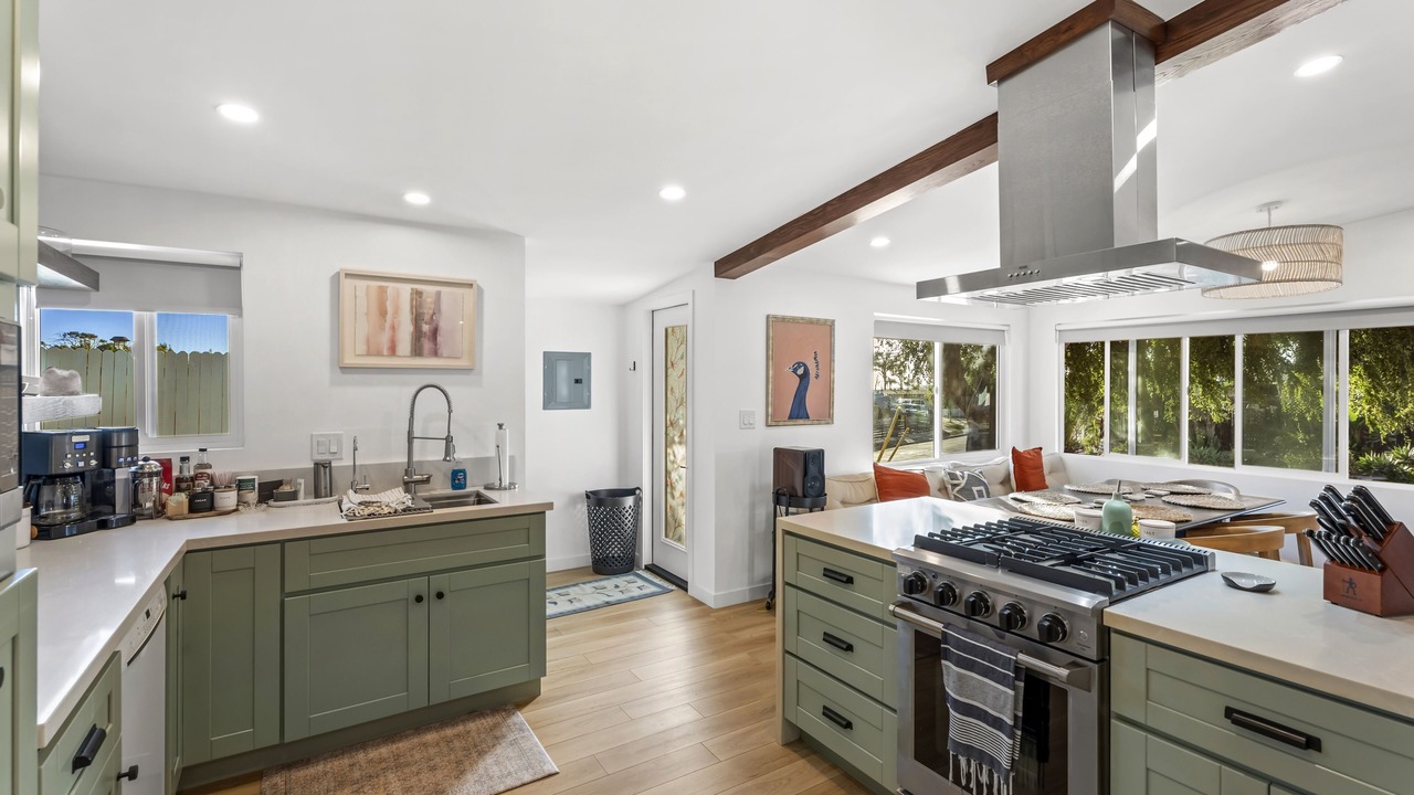 Photo of Kitchen in East Side Capistrano