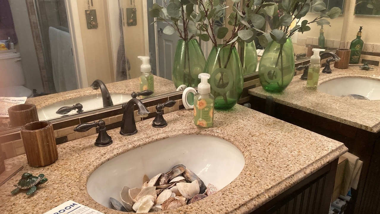 Photo of Bathroom in Sunset Beach