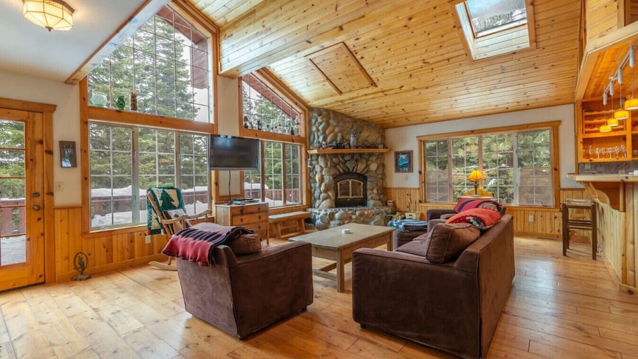 Photo of Livingroom in Truckee