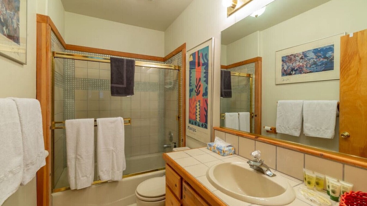 Photo of Bathroom in Truckee