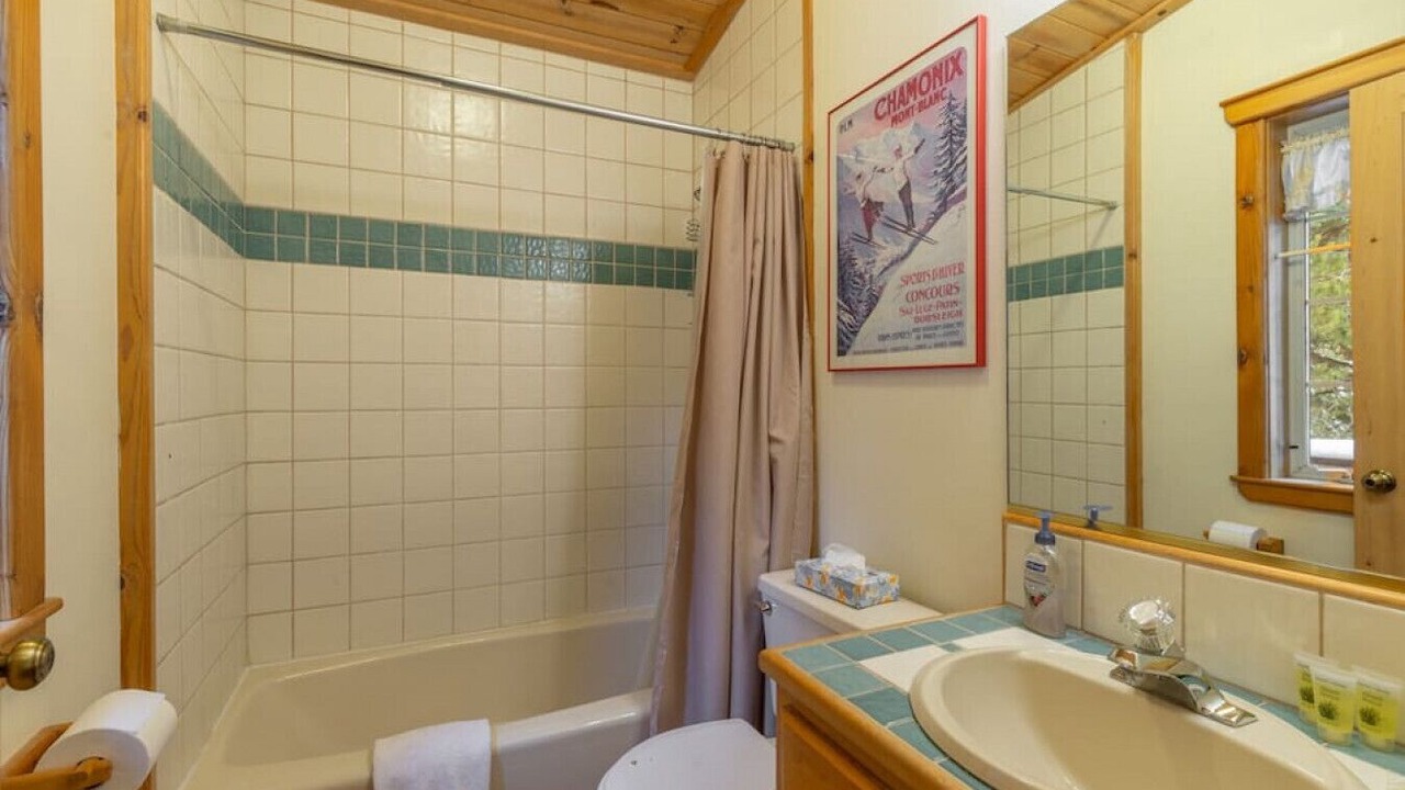 Photo of Bathroom in Truckee