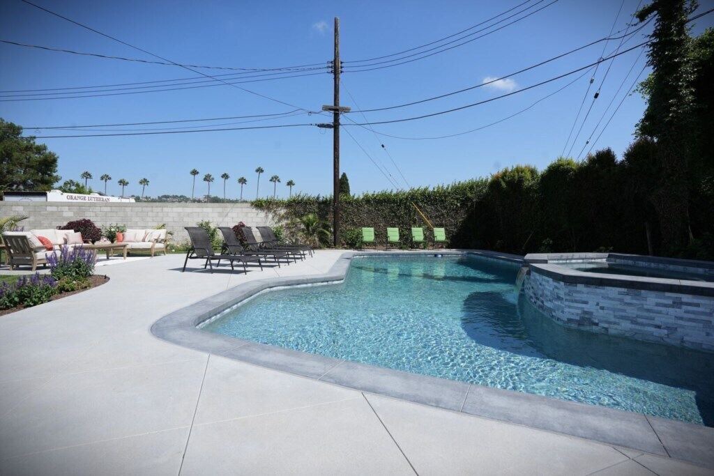 Photo of Outdoor in Orange