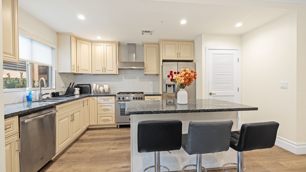 Photo of Kitchen in Lamanda Park