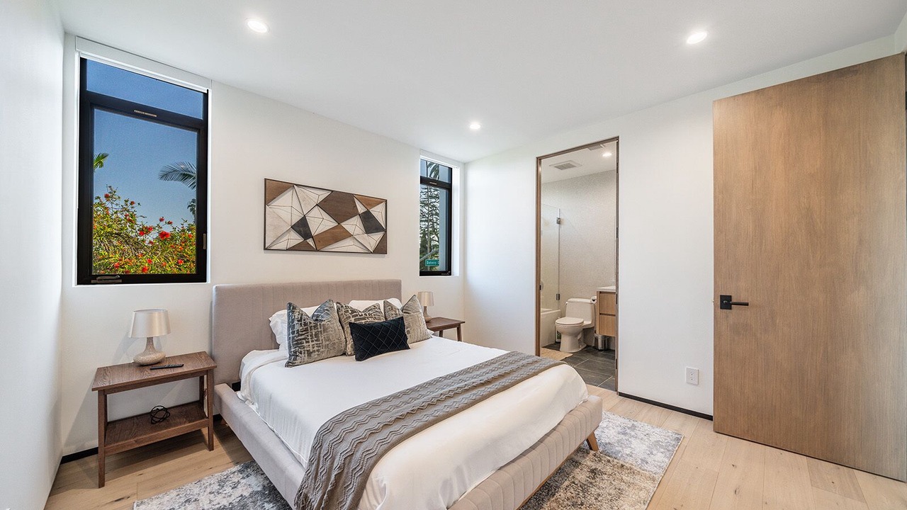 Photo of Bedroom in Beverly Hills