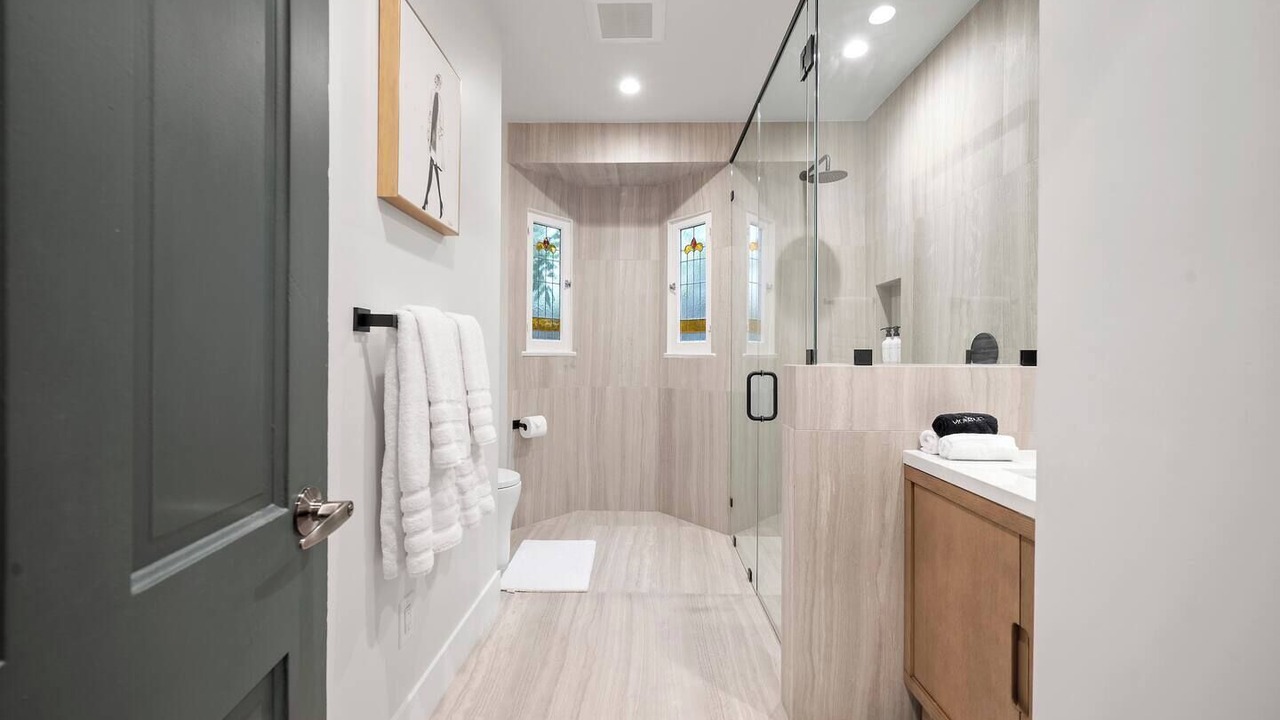 Photo of Bathroom in North Hollywood