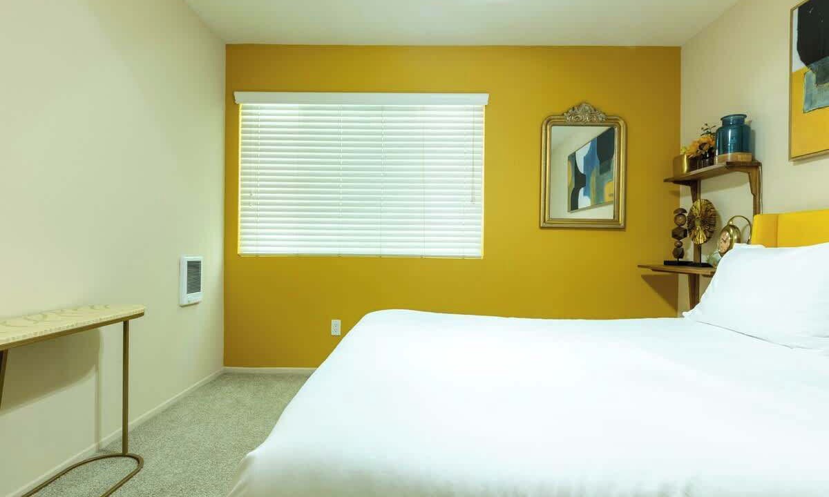 Photo of Bedroom in Rancho Palos Verdes
