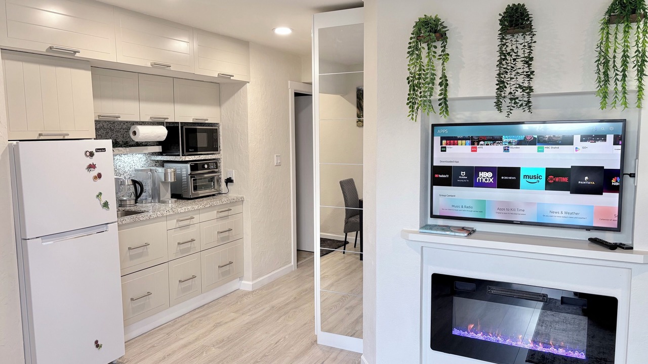 Photo of Livingroom in Westlake