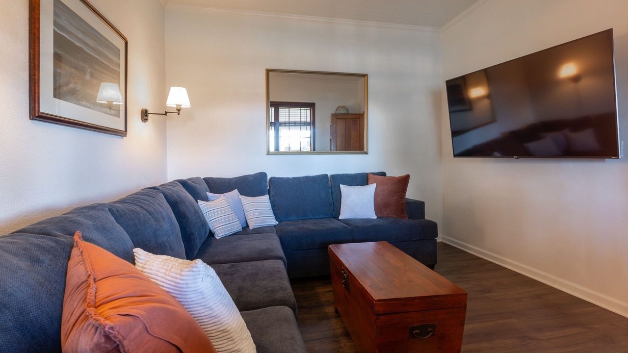 Photo of Livingroom in Albion