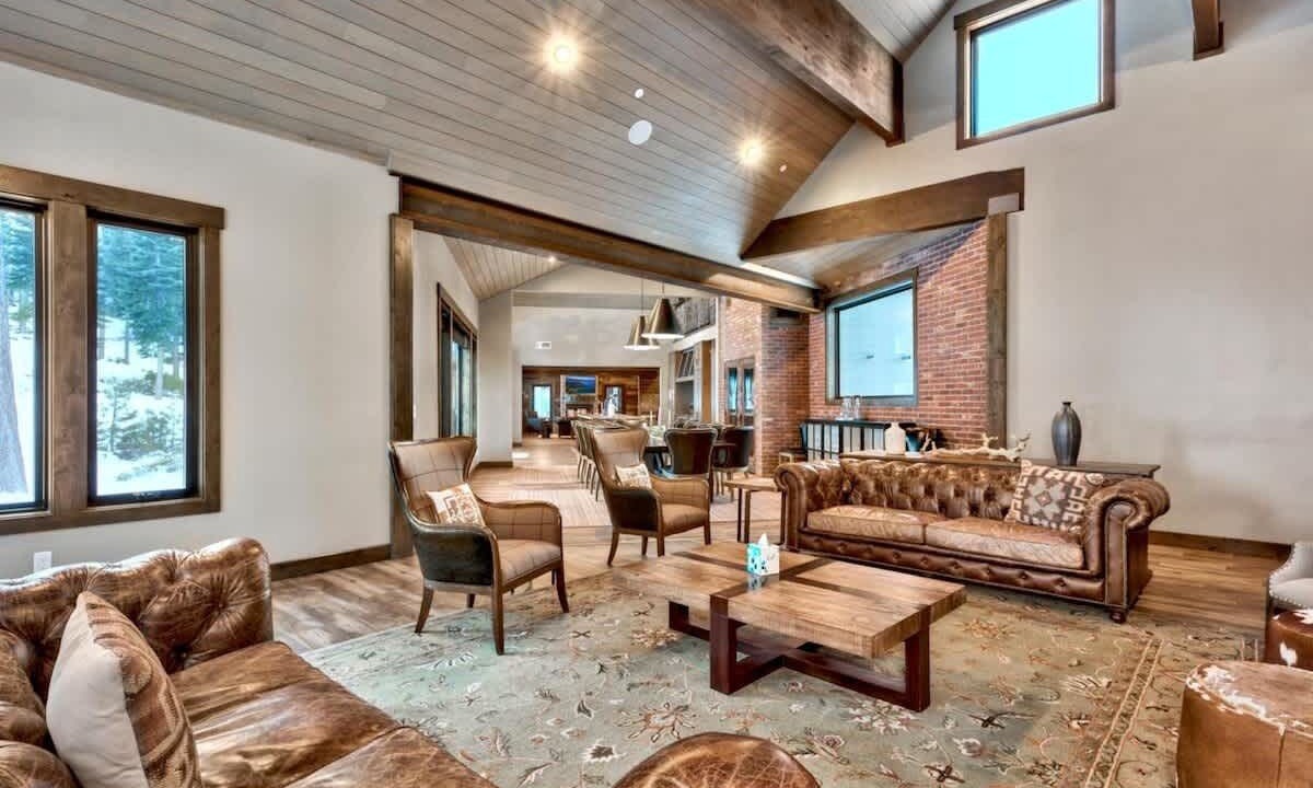 Photo of Livingroom in Truckee