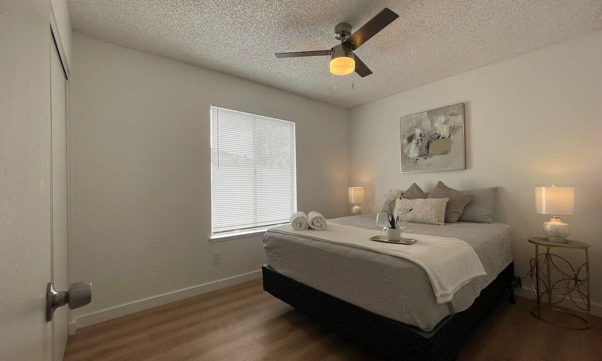 Photo of Bedroom in Rialto