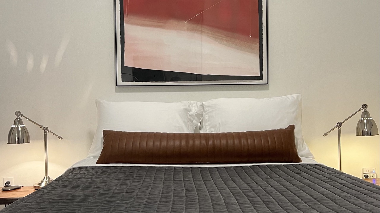 Photo of Bedroom in Carthay Circle