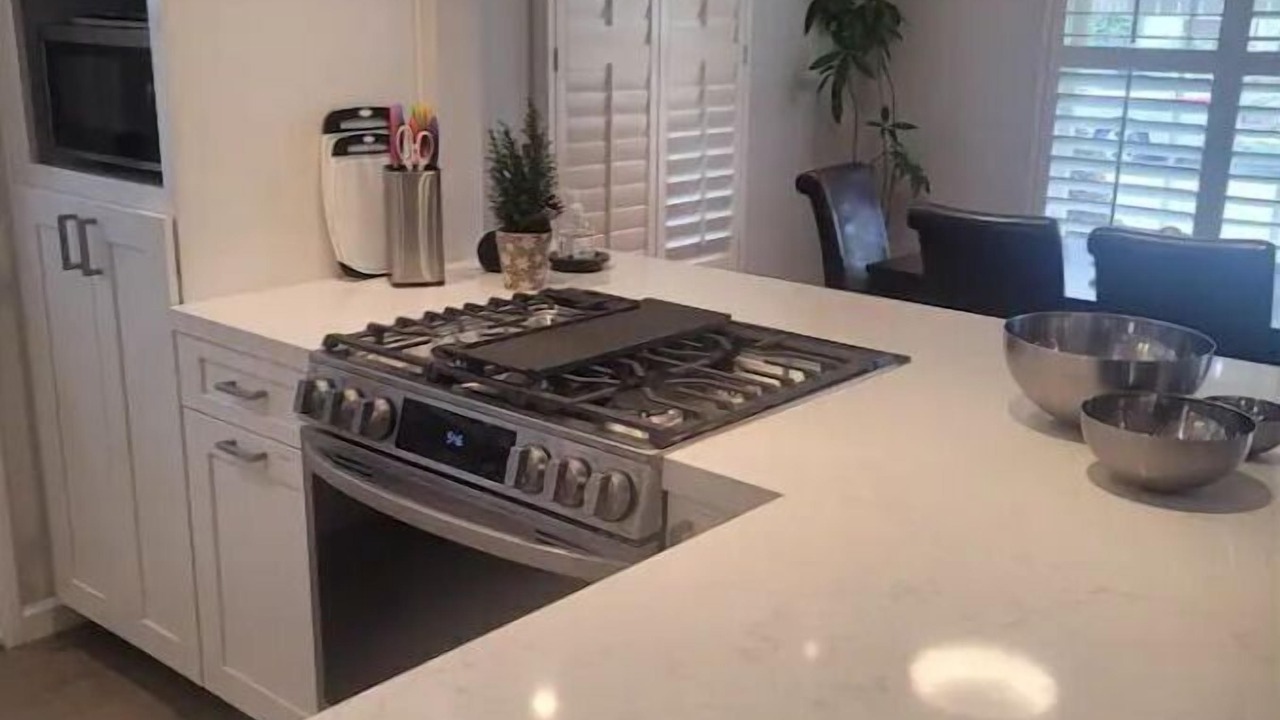 Photo of Kitchen in Belmont Park