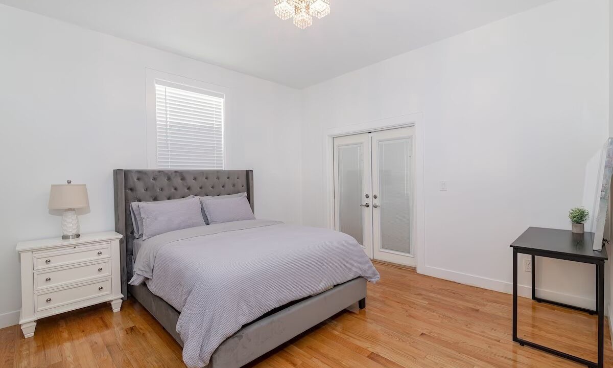 Photo of Bedroom in Ralph Bunche