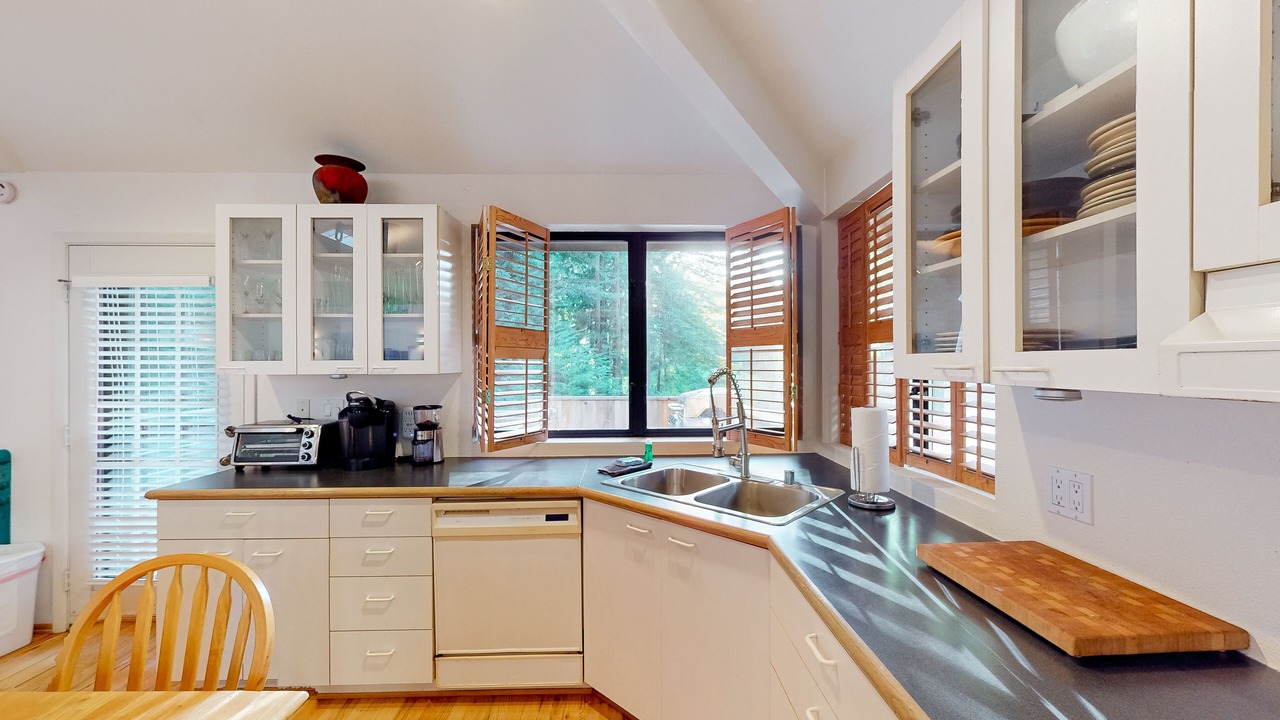 Photo of Kitchen in Crescent City