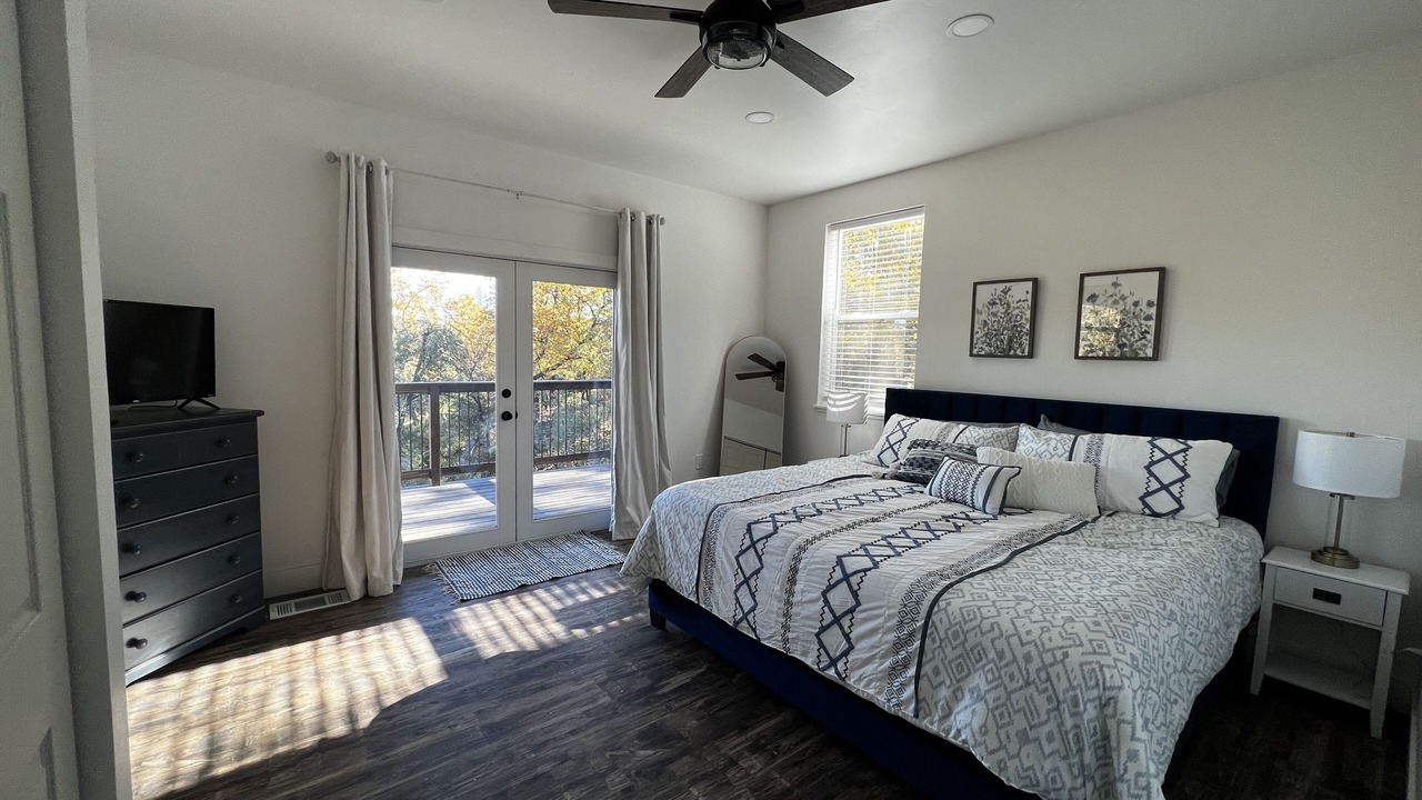 Photo of Bedroom in Murphys