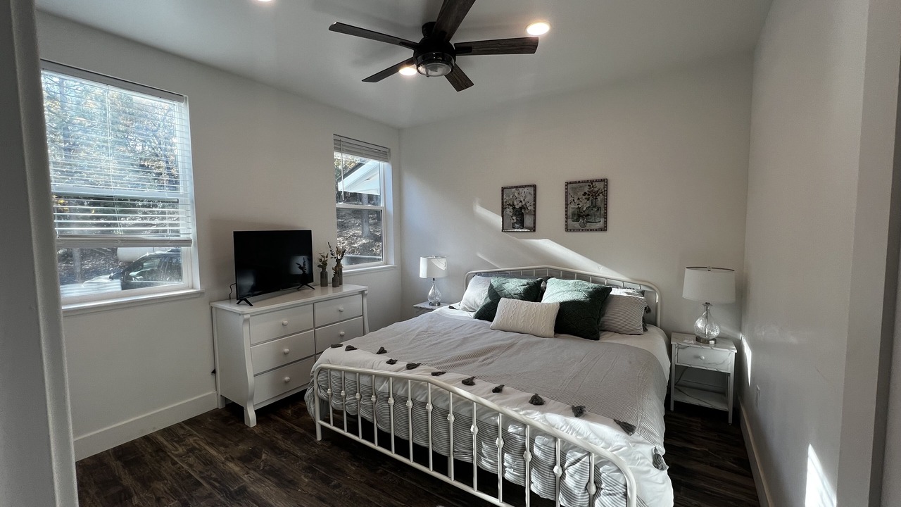 Photo of Bedroom in Murphys