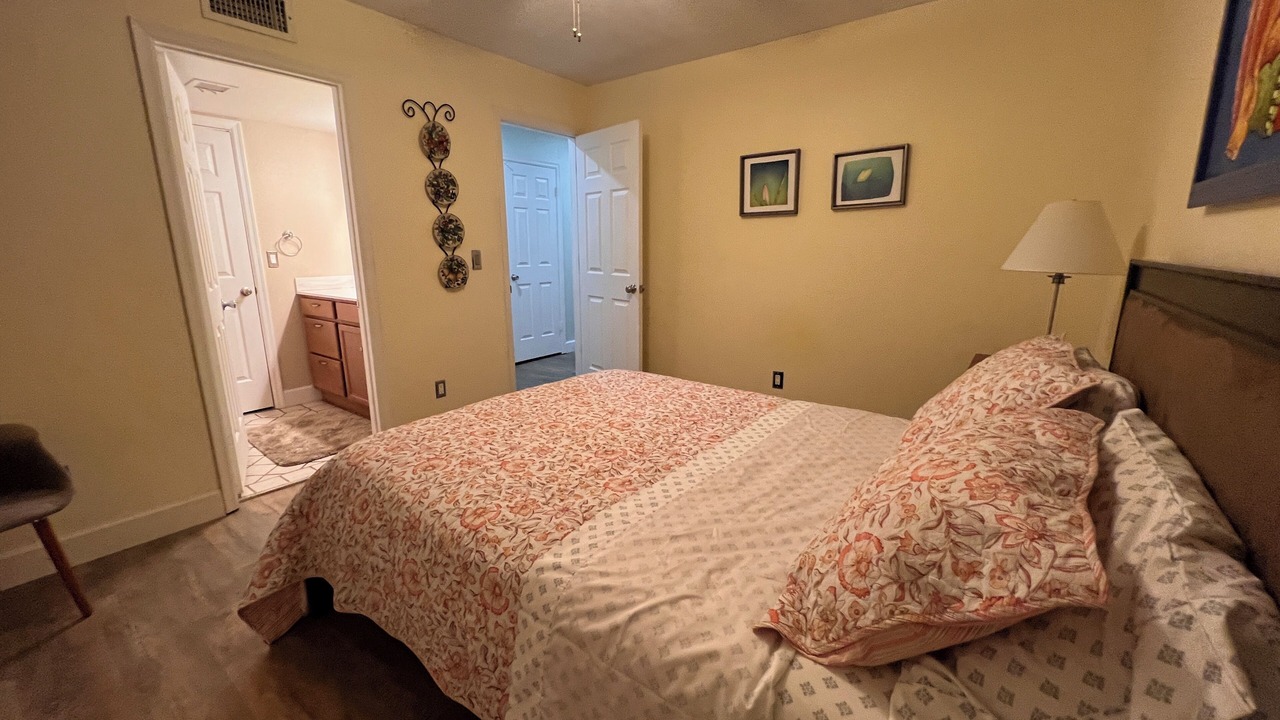 Photo of Bedroom in Tempe