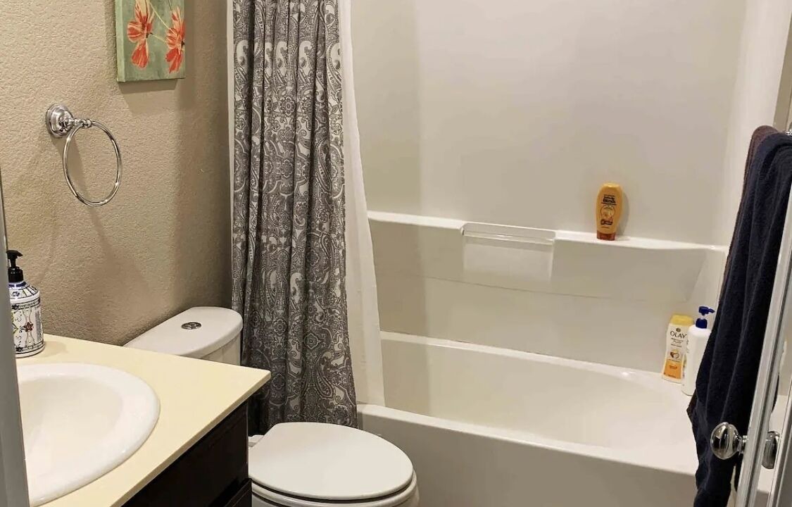 Photo of Bathroom in Tracy