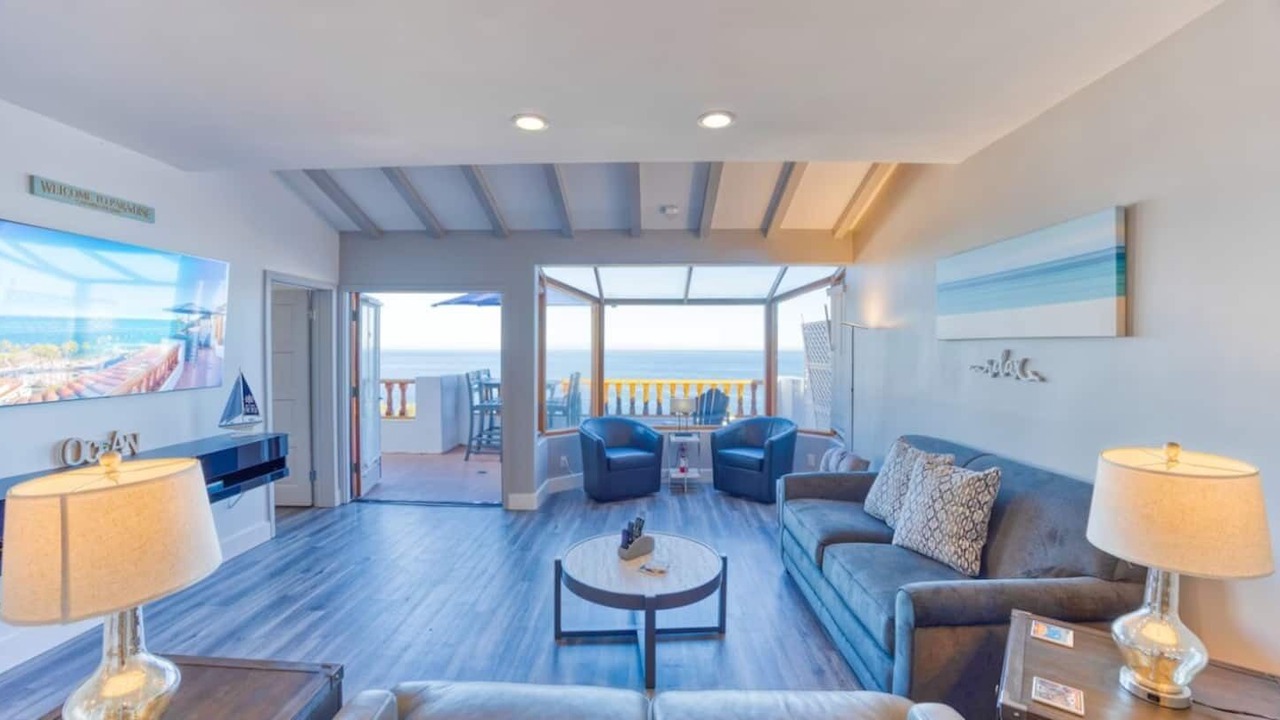 Photo of Bedroom in Avalon