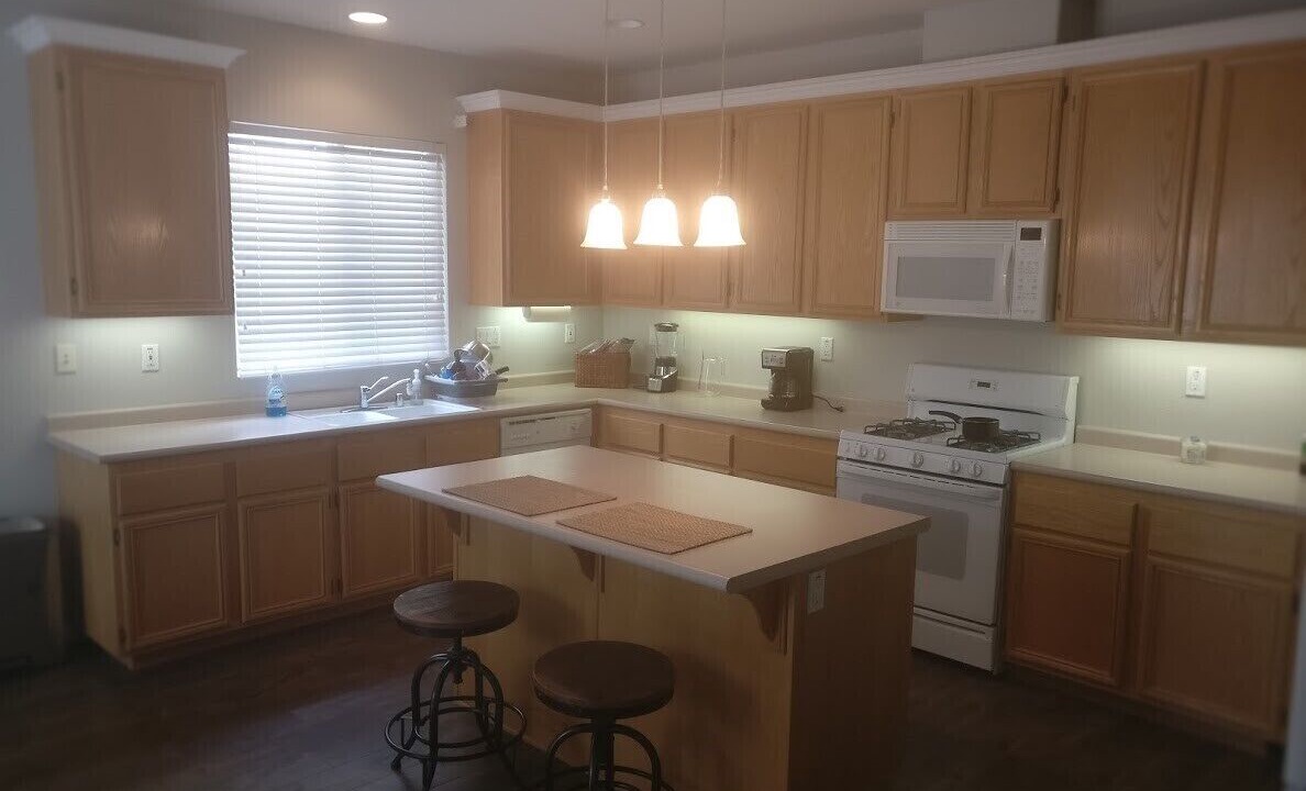 Photo of Kitchen in Lake Elsinore