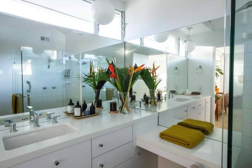 Photo of Bathroom in Araby