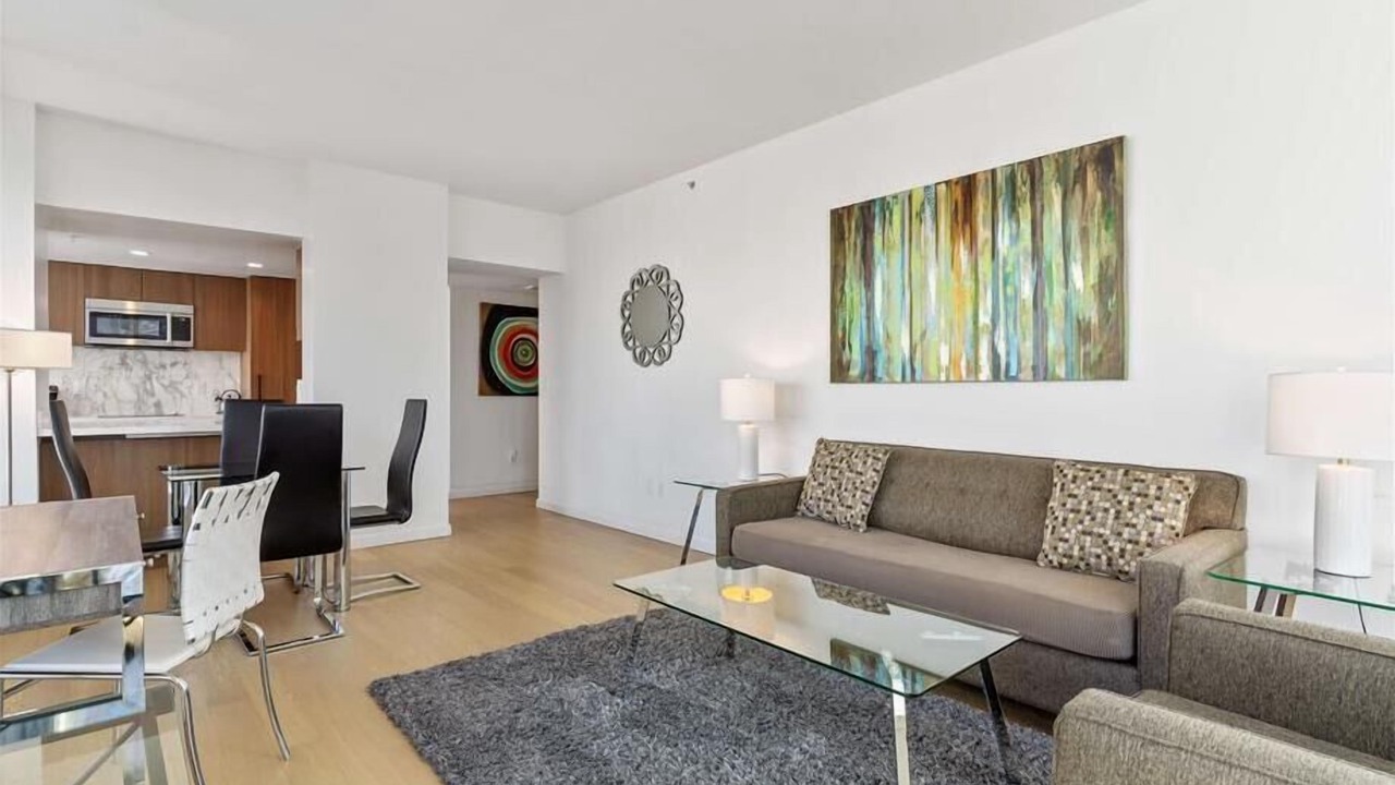 Photo of Bedroom in Downtown San Francisco