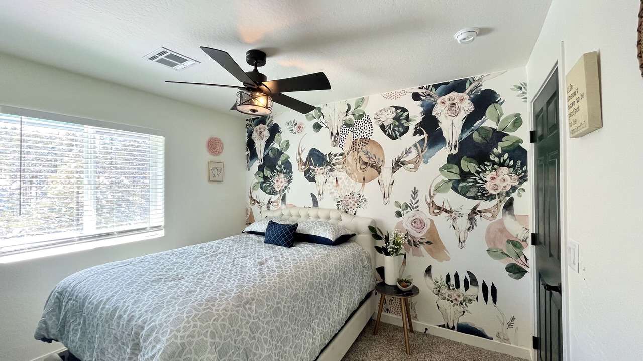 Photo of Bedroom in Oak Knoll Village