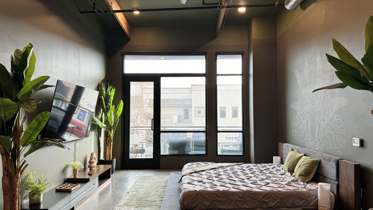 Photo of Bedroom in Artists Village