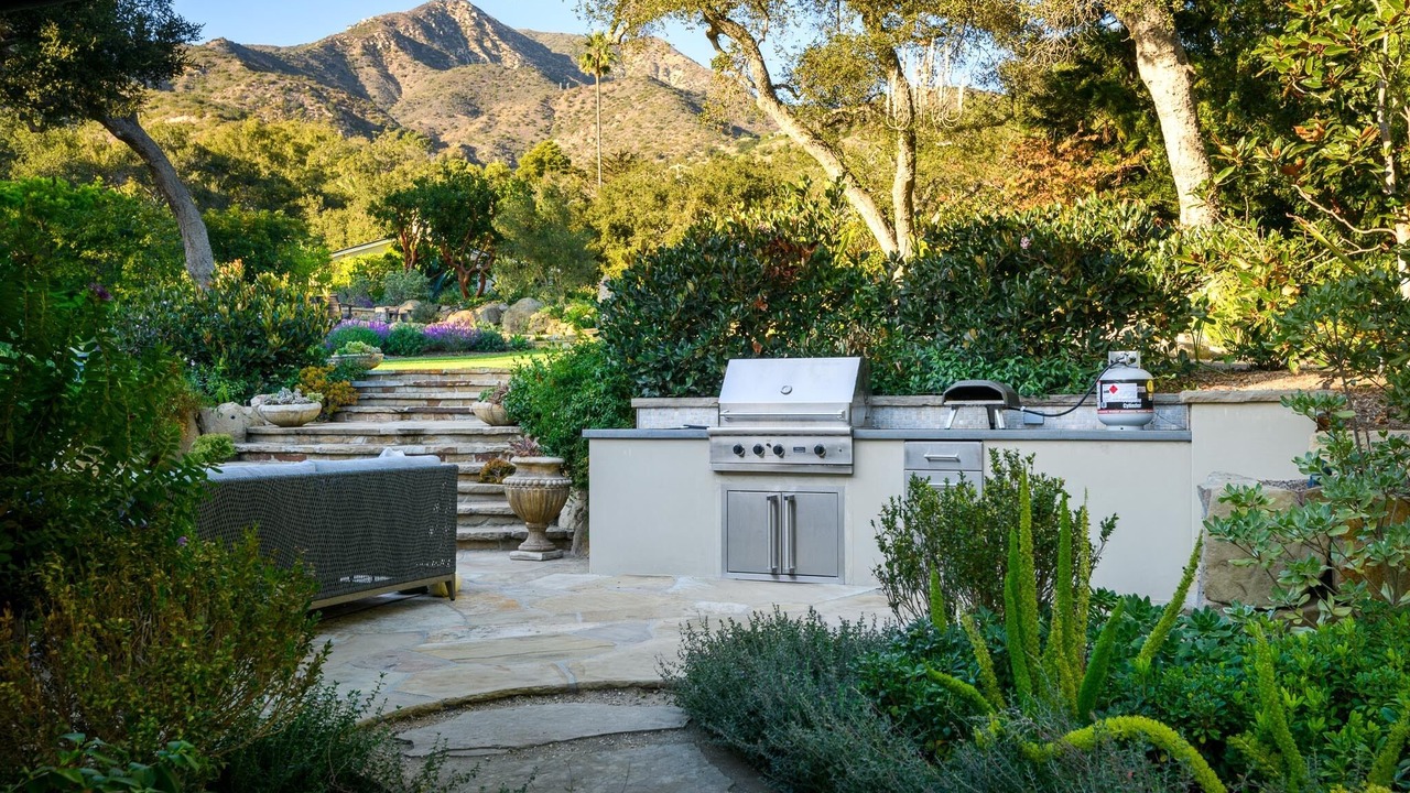 Photo of Patio Balcony in Montecito