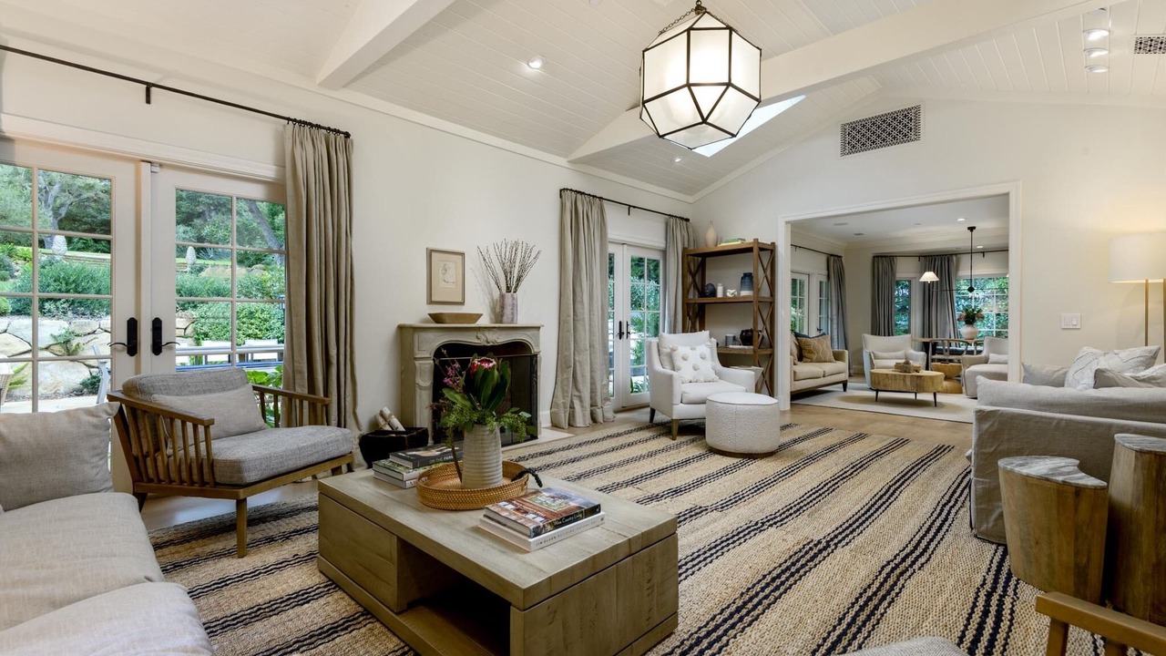 Photo of Livingroom in Montecito