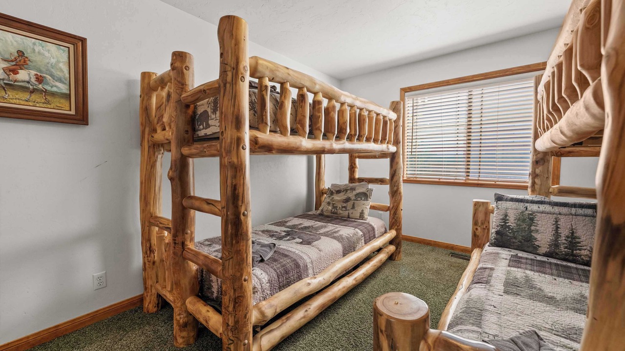 Photo of Bedroom in Castle Glen Estates