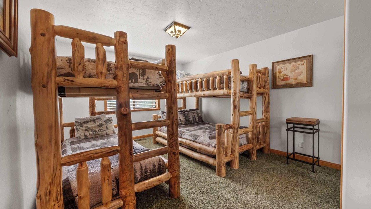Photo of Bedroom in Castle Glen Estates