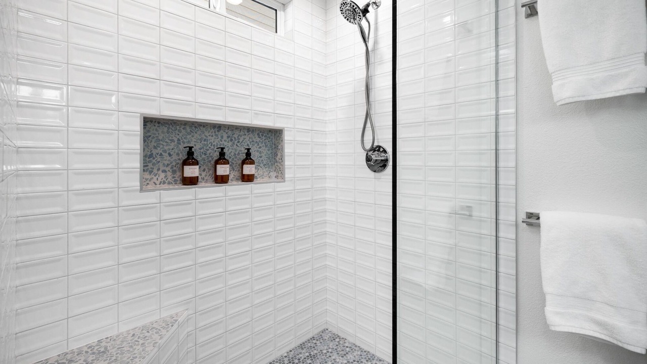 Photo of Bathroom in Racquet Club West