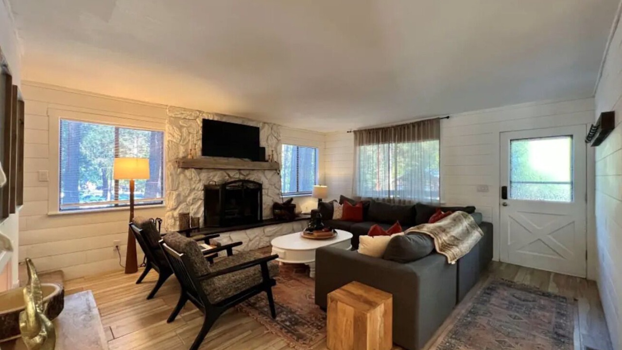 Photo of Livingroom in Graeagle