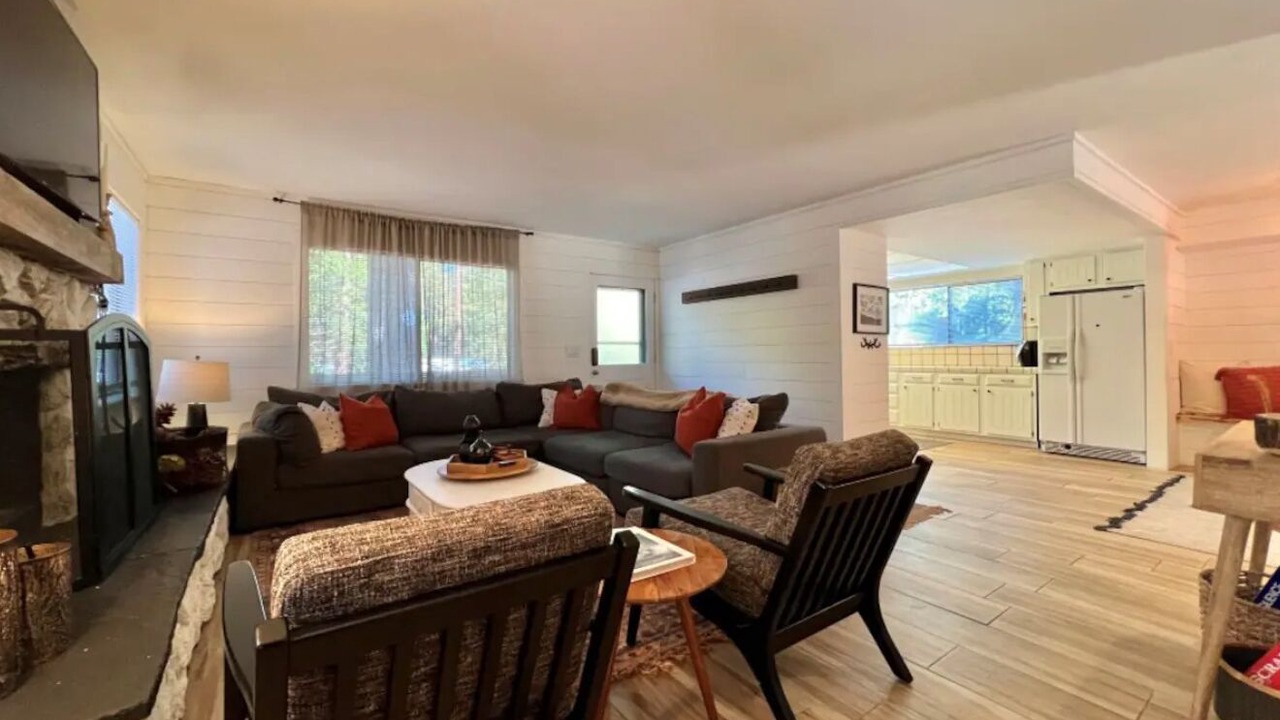 Photo of Livingroom in Graeagle