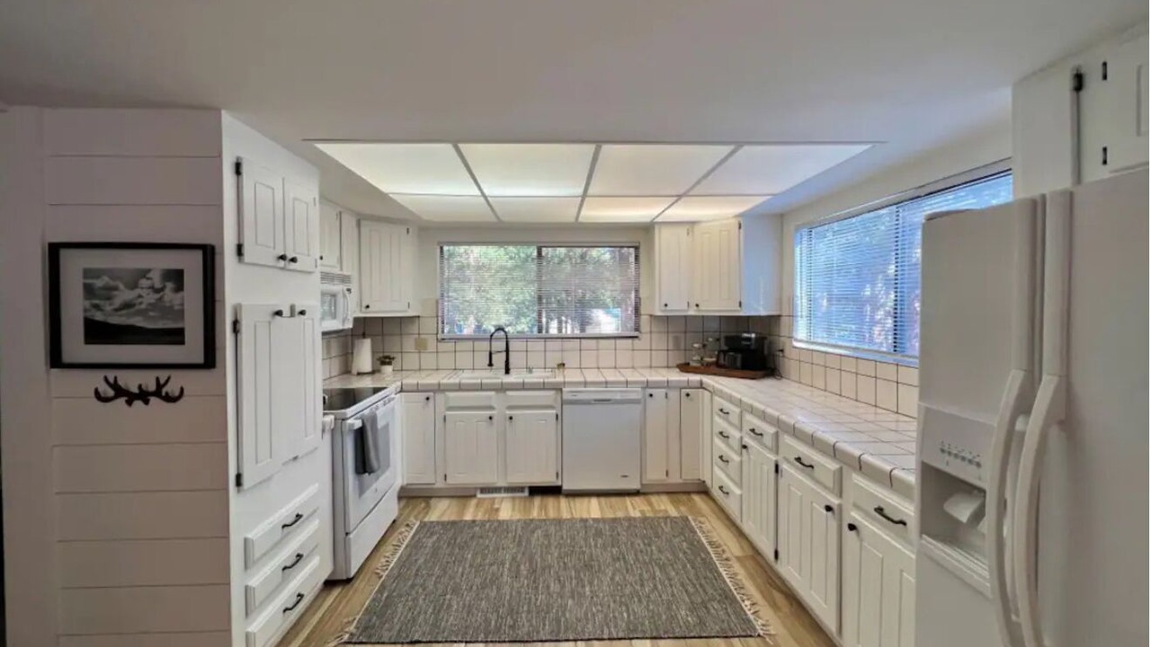 Photo of Kitchen in Graeagle