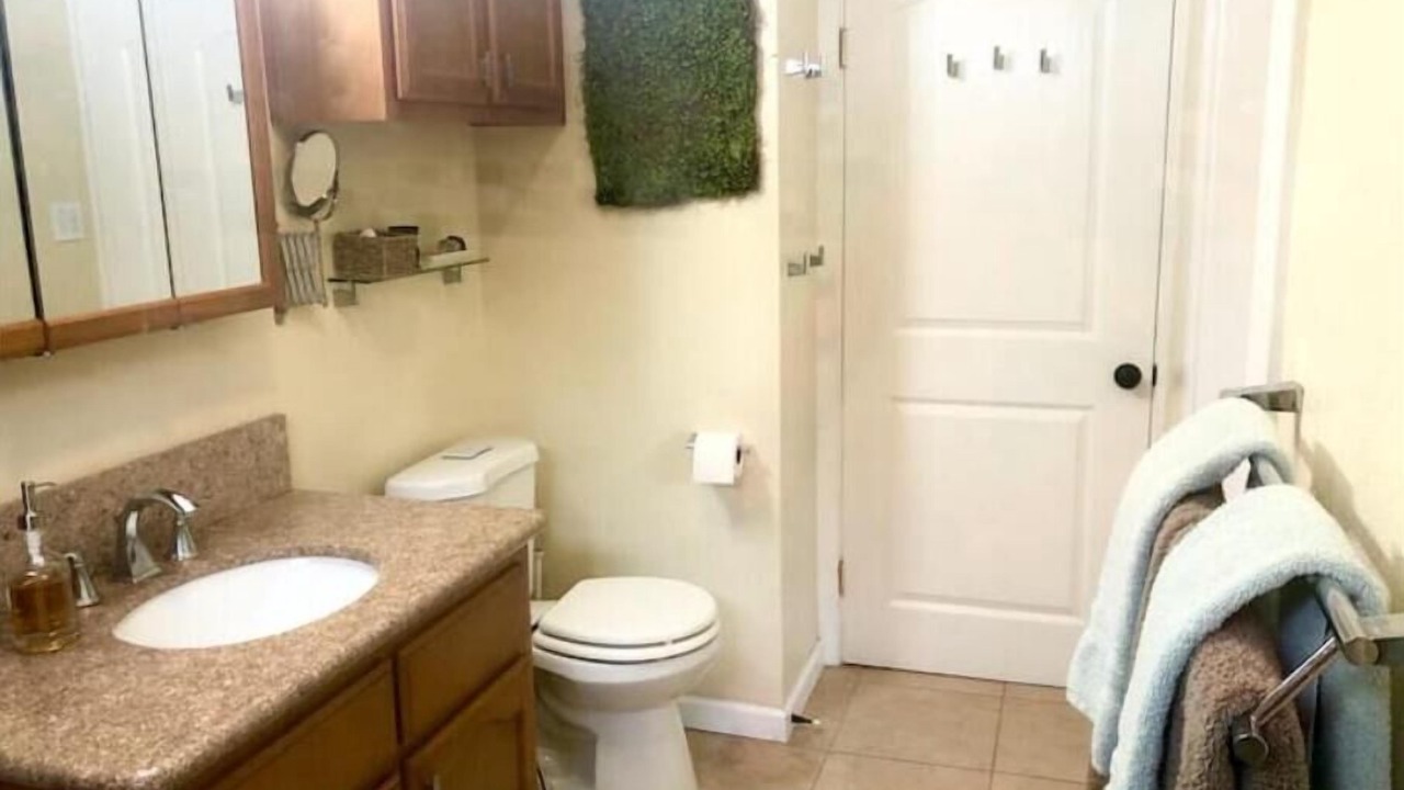 Photo of Bathroom in Los Angeles