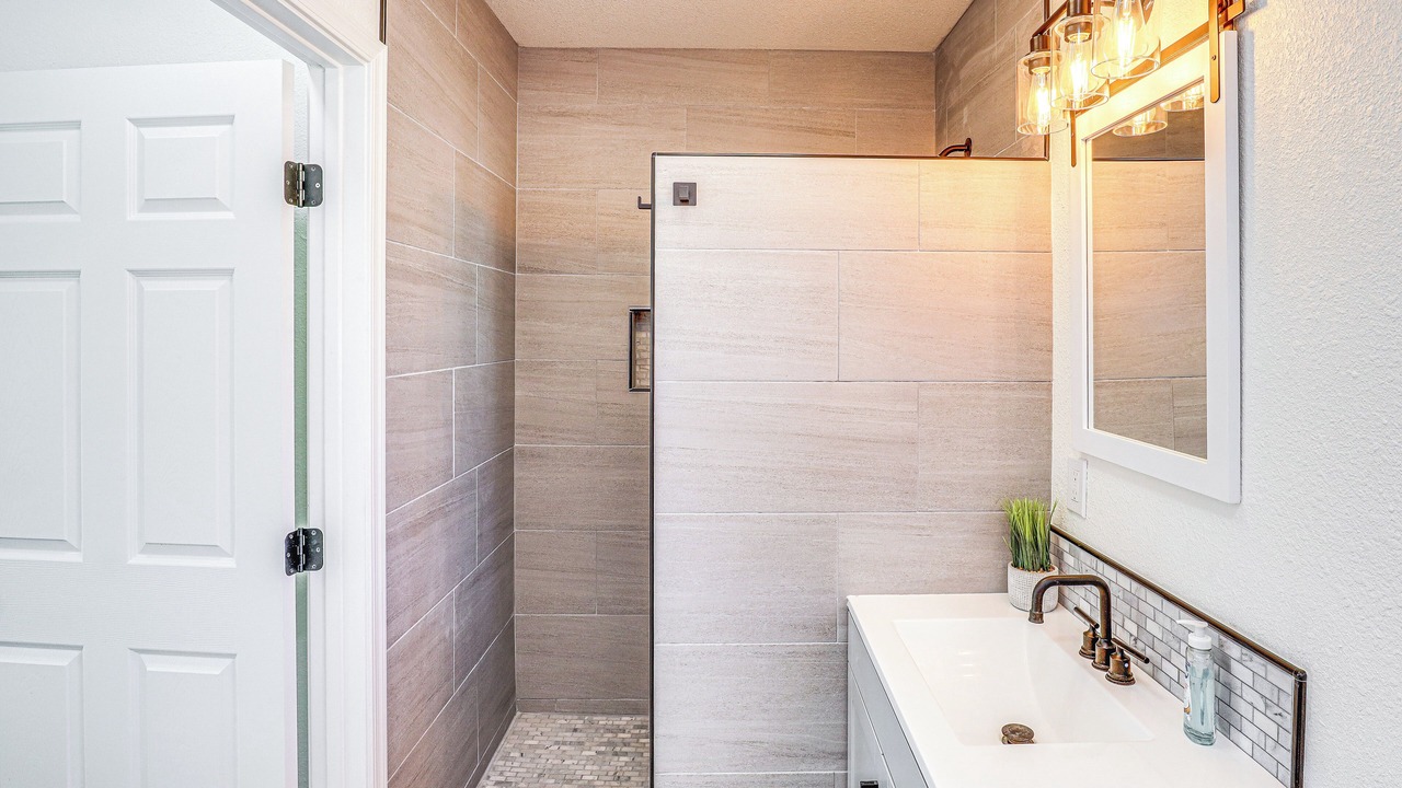 Photo of Bathroom in Kingman
