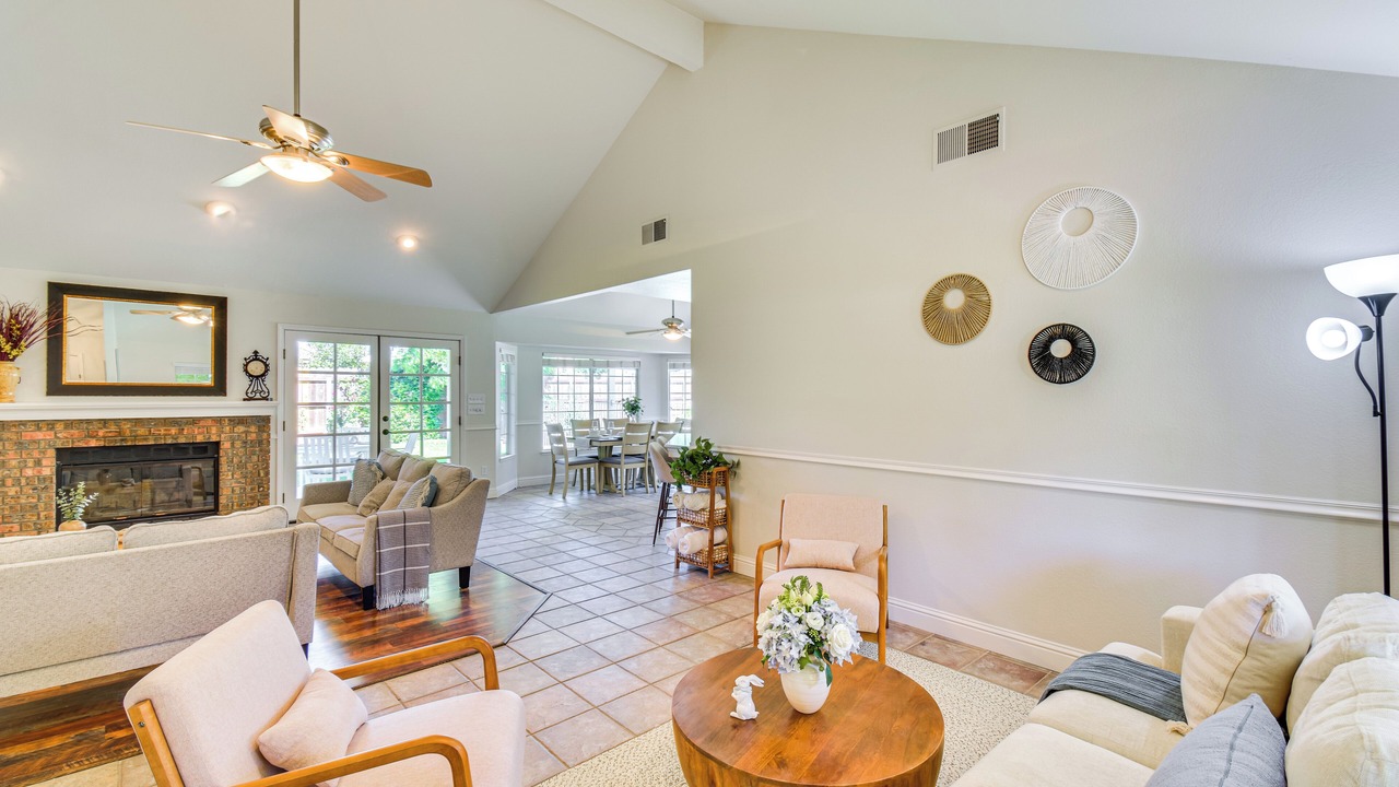 Photo of Livingroom in Clovis