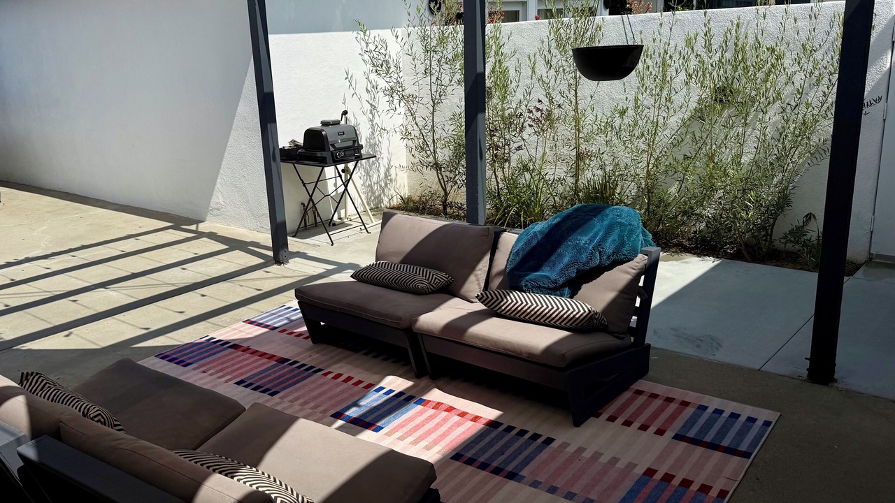 Photo of Patio Balcony in West Carson