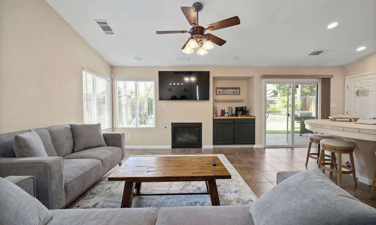 Photo of Livingroom in Greenacres