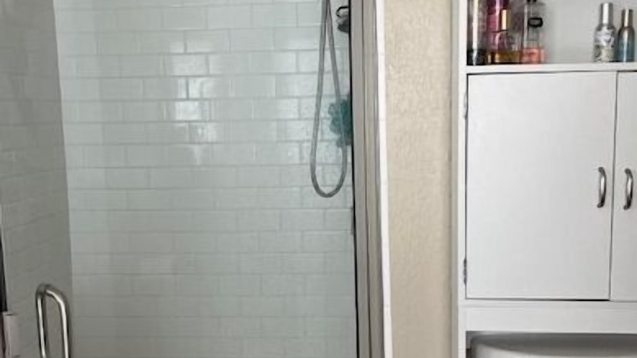 Photo of Bathroom in Kelseyville