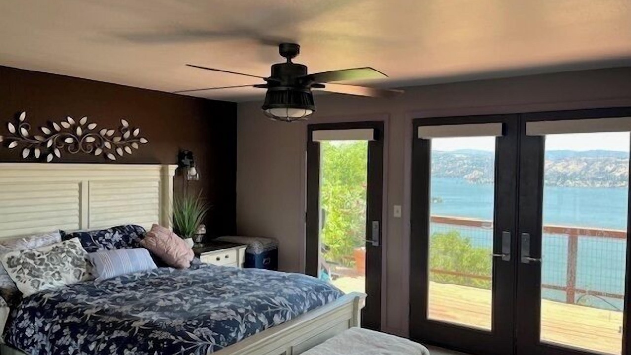 Photo of Bedroom in Kelseyville