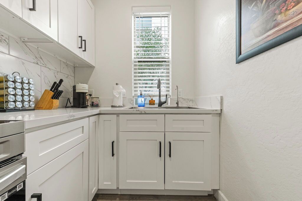 Photo of Kitchen in Tesuque At Gila Springs