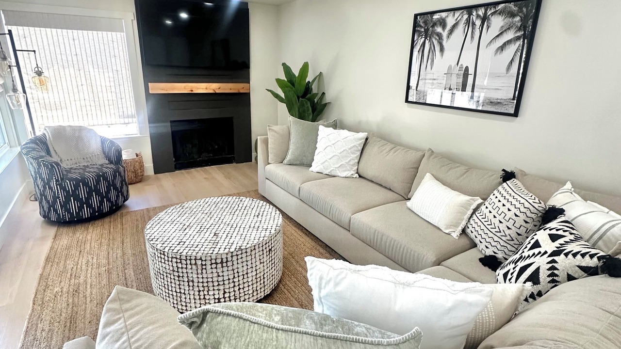 Photo of Livingroom in Discovery Bay