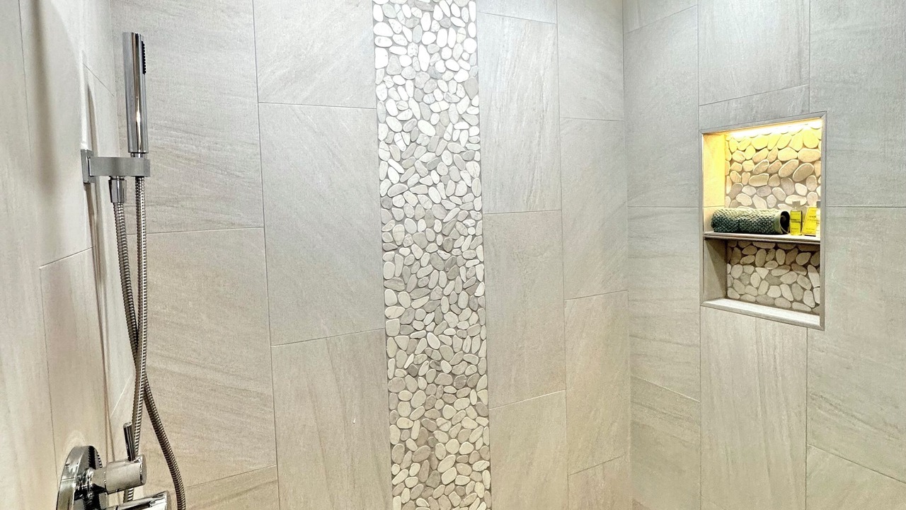 Photo of Bathroom in Discovery Bay