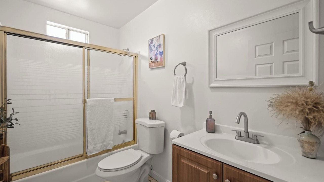 Photo of Bathroom in Lucerne - Higuera